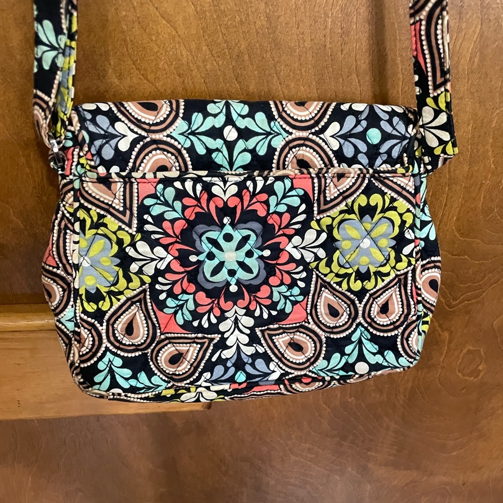 Vera Bradley Crossbody Bag - Picture 4 of 6